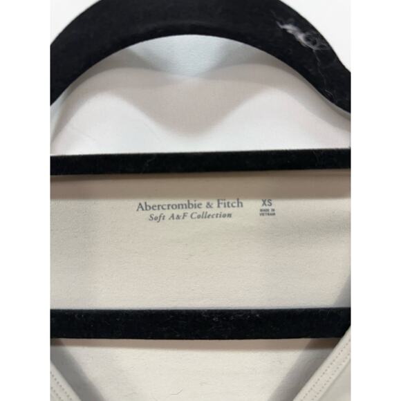 Abercrombie & Fitch Soft A&F Collection Gray Long Sleeve V-Neck Bodysuit XS - Picture 2 of 5